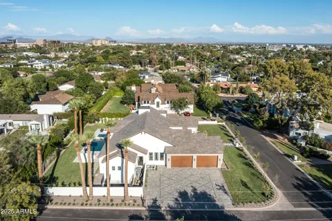 $6,450,000 | 6302 East Calle Del Norte, Scottsdale, AZ 85251