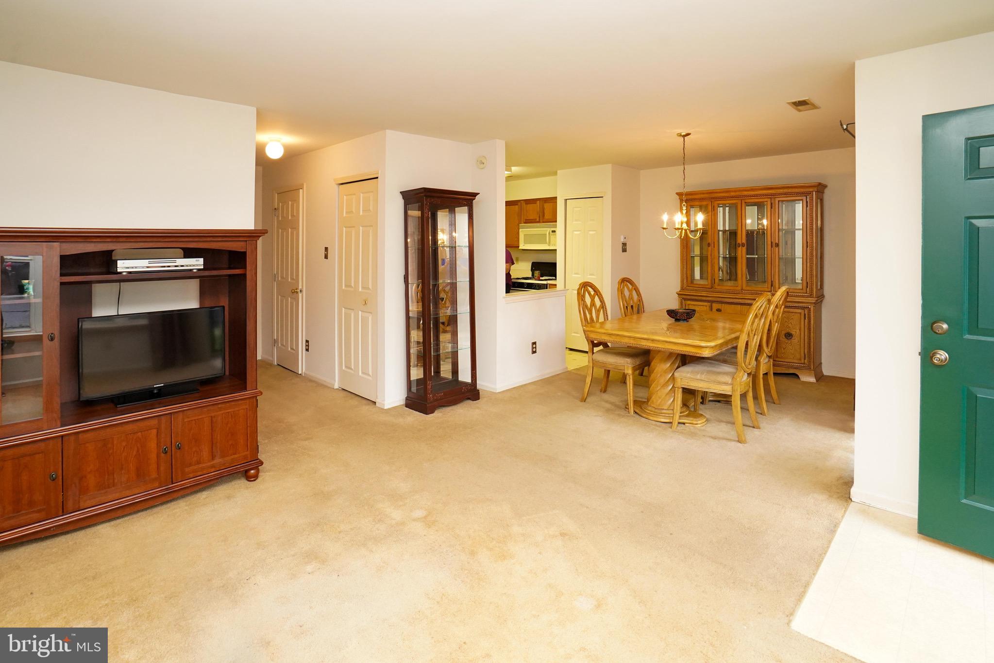 1302 Lakeside Drive Palmyra, NJ 08065 - Photo 7 of 20