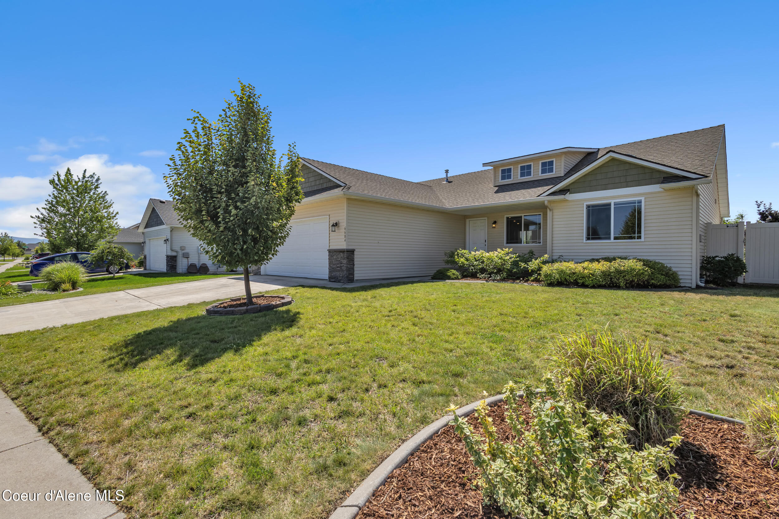 6684 West Conner Street Rathdrum, ID 83858 - Photo 2 of 42 FRONT OF HOUSE