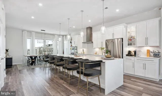 $3,700 | 16204 Connors Way, Unit 62, Rockville, MD 20855