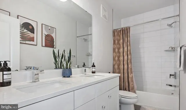 $3,700 | 16204 Connors Way, Unit 62, Rockville, MD 20855