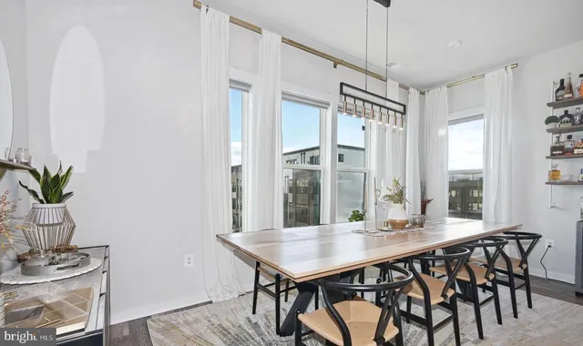 $3,700 | 16204 Connors Way, Unit 62, Rockville, MD 20855