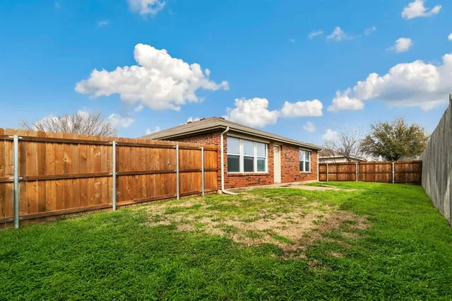 $1,995 | 2240 Northway, Denton, TX 76207