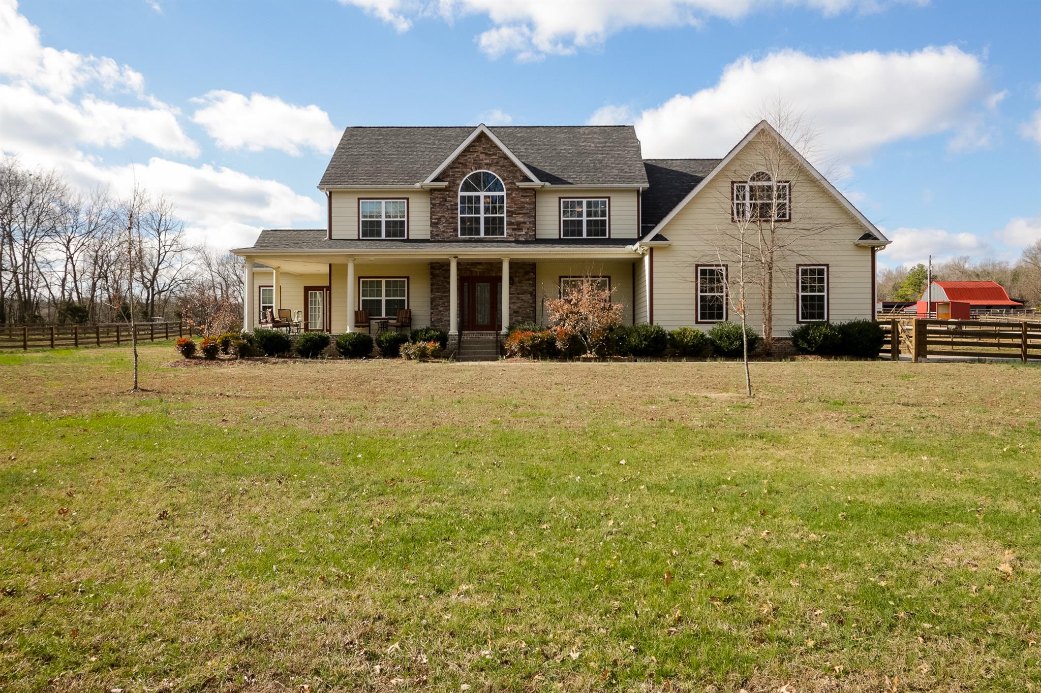 1069 Northern Road Mount Juliet, TN 37122 - Photo 1 of 30 a front view of a house with a yard