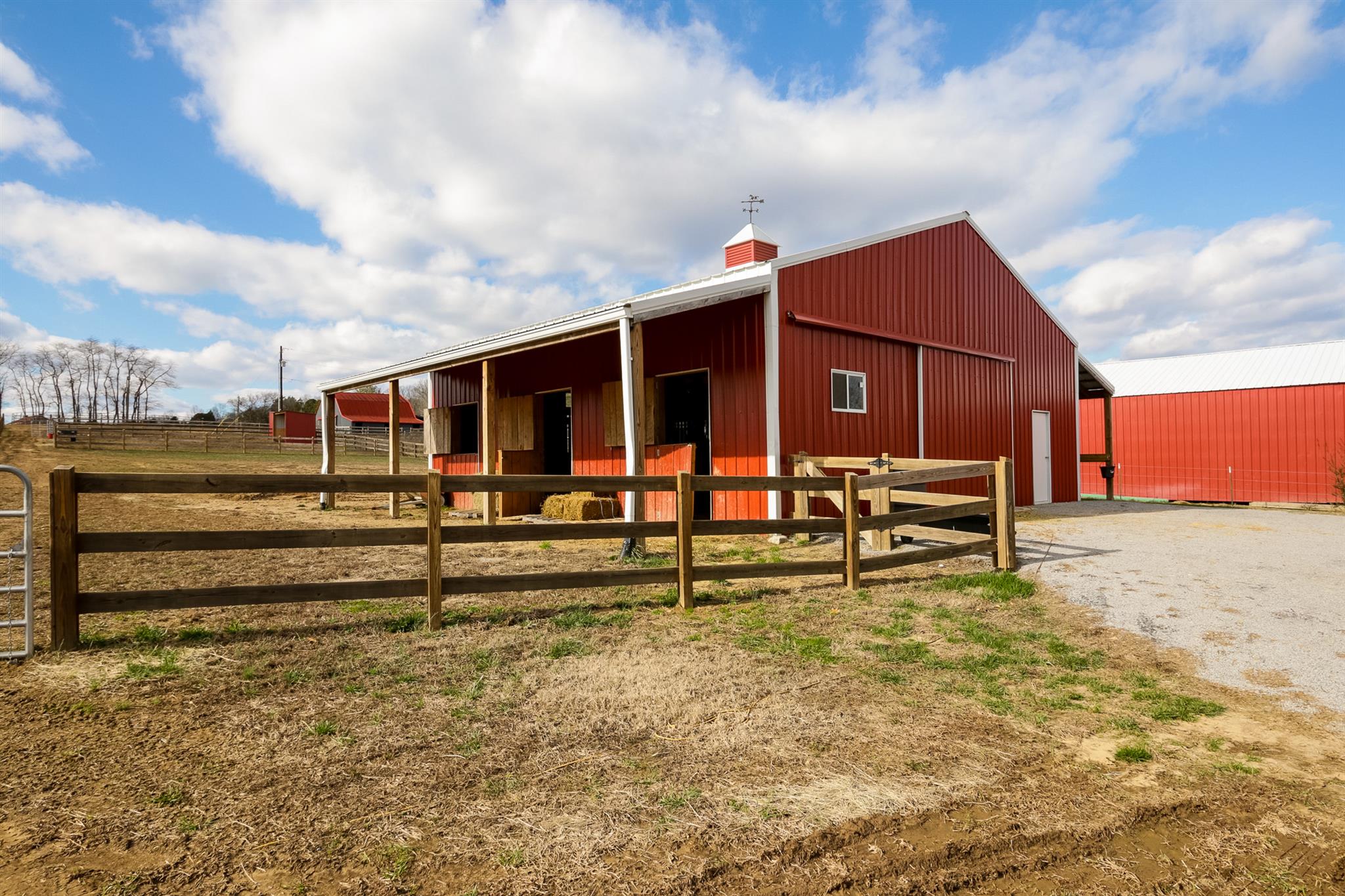 1069 Northern Road Mount Juliet, TN 37122 - Photo 23 of 30 a view of a house with wooden fence
