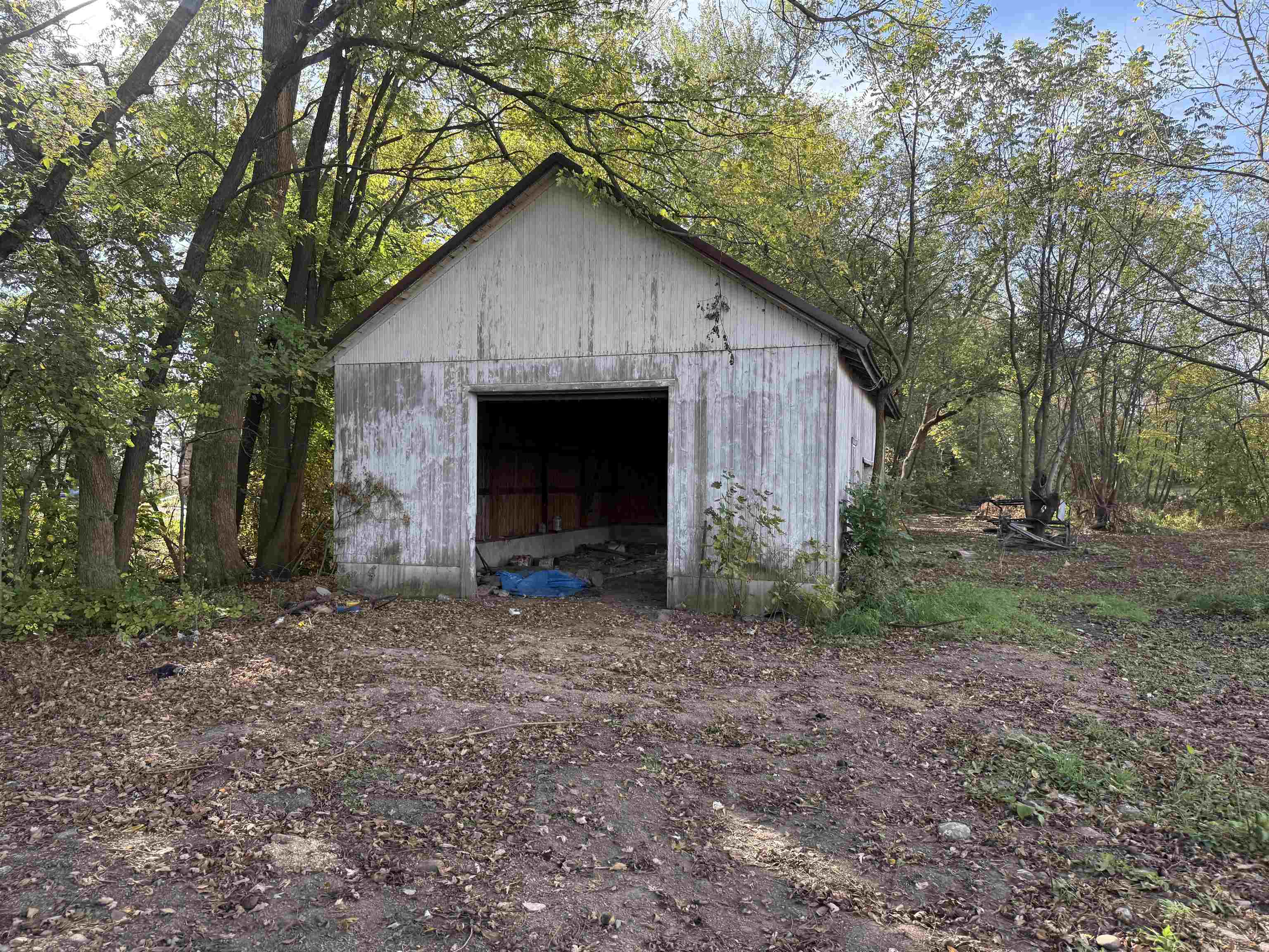 N2492 Tremaine Road Darien, WI 53114 - Photo 2 of 18