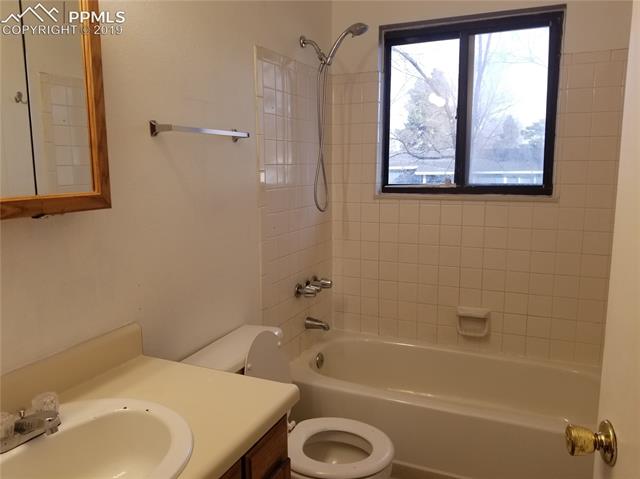 44 Sunflower Road Colorado Springs, CO 80907 - Photo 13 of 13 Bathroom