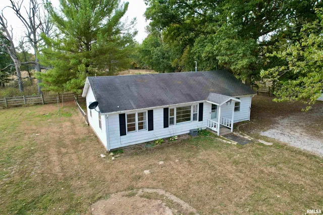 $153,000 | 7184 Quail Run Road, Salem, IL 62881