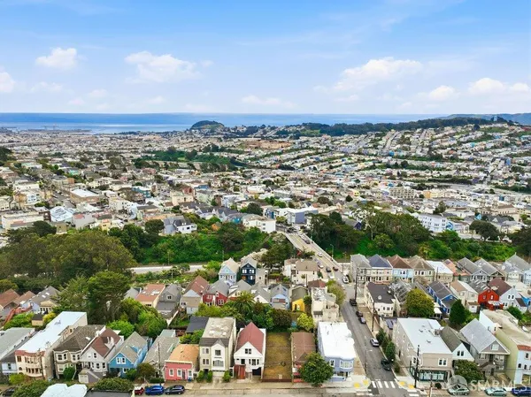$405,000 | 289 Chenery Street, San Francisco, CA 94131