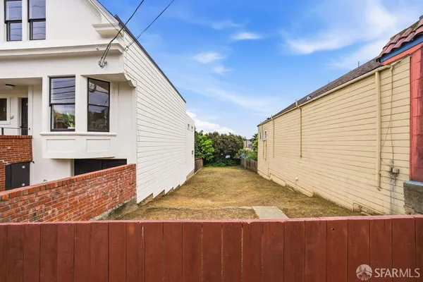 $405,000 | 289 Chenery Street, San Francisco, CA 94131