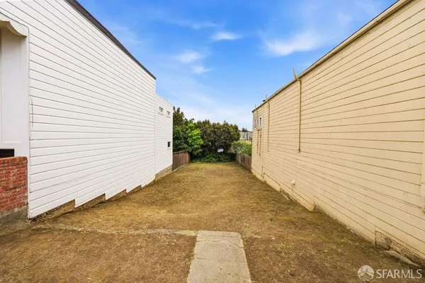 $405,000 | 289 Chenery Street, San Francisco, CA 94131