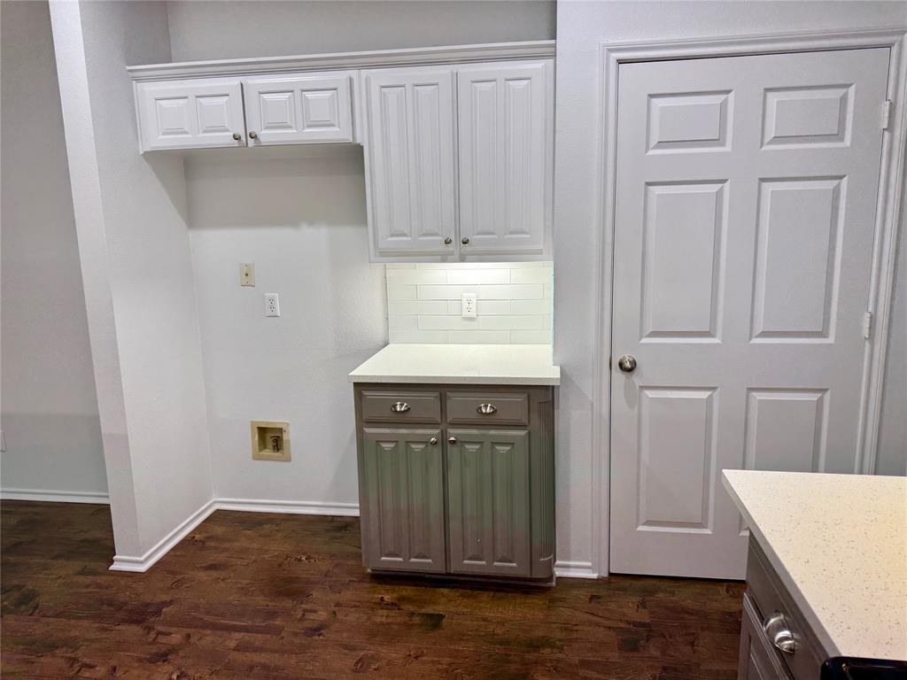 2116 Clear Lake Road Weatherford, TX 76087 - Photo 4 of 21 a bathroom with a sink and a mirror