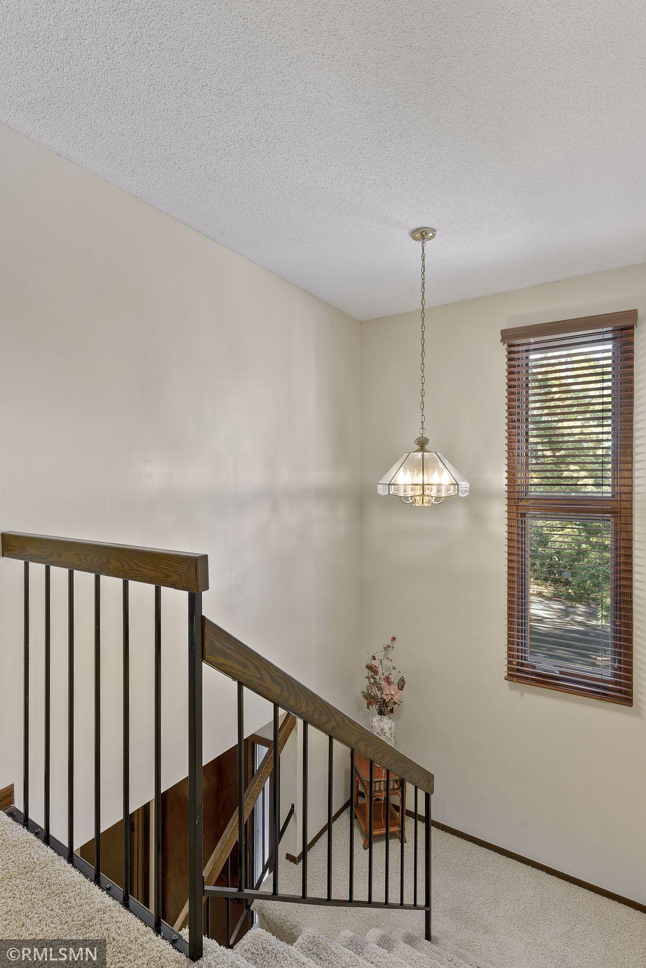 8789 Basswood Road Eden Prairie, MN 55344 - Photo 18 of 36 Gallery Image 18