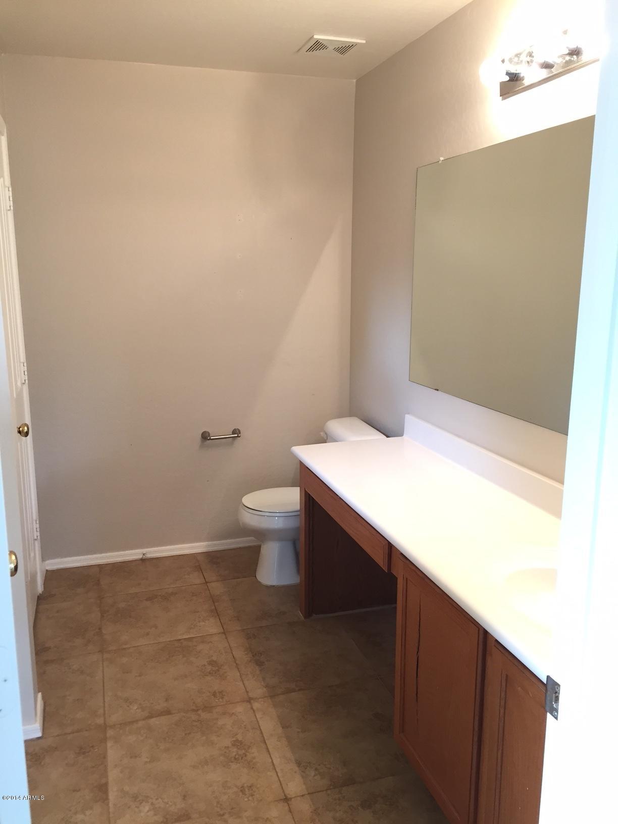 3115 West Alta Vista Road Phoenix, AZ 85041 - Photo 14 of 27 Master Bathroom