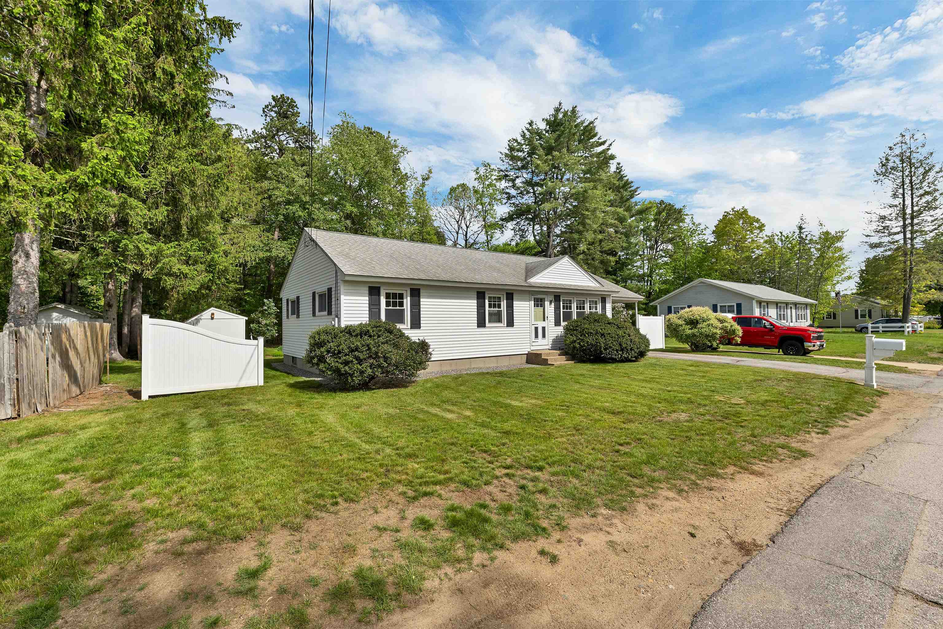10 Guay Street Concord, NH 03301 - Photo 2 of 34