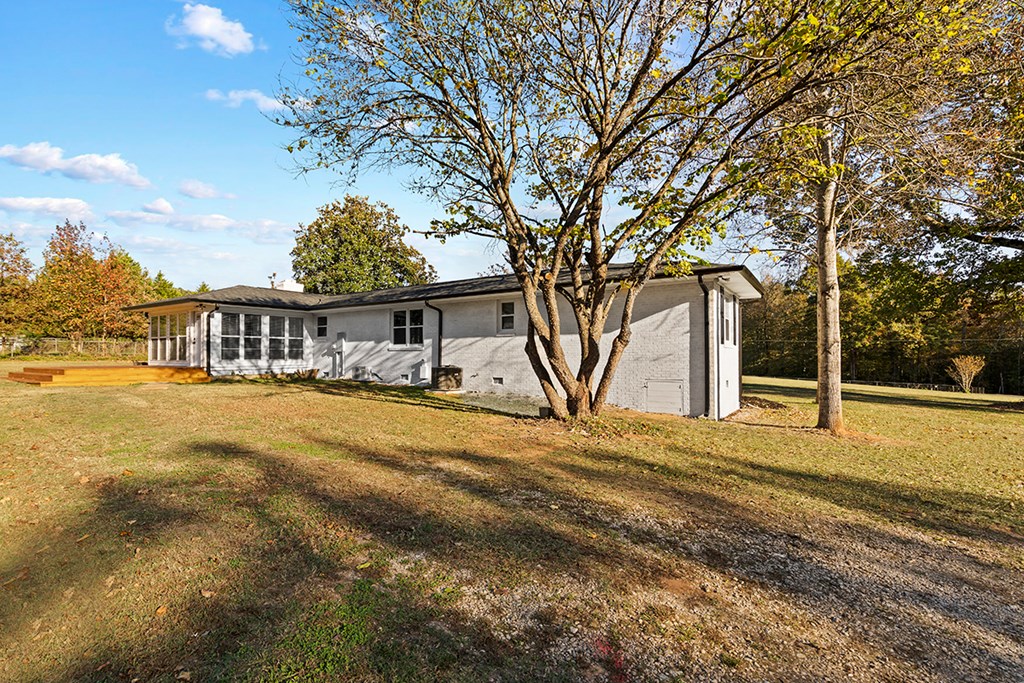 1007 State Rd S-24-412 Greenwood, SC 29649 - Photo 23 of 41 Gallery Image 23