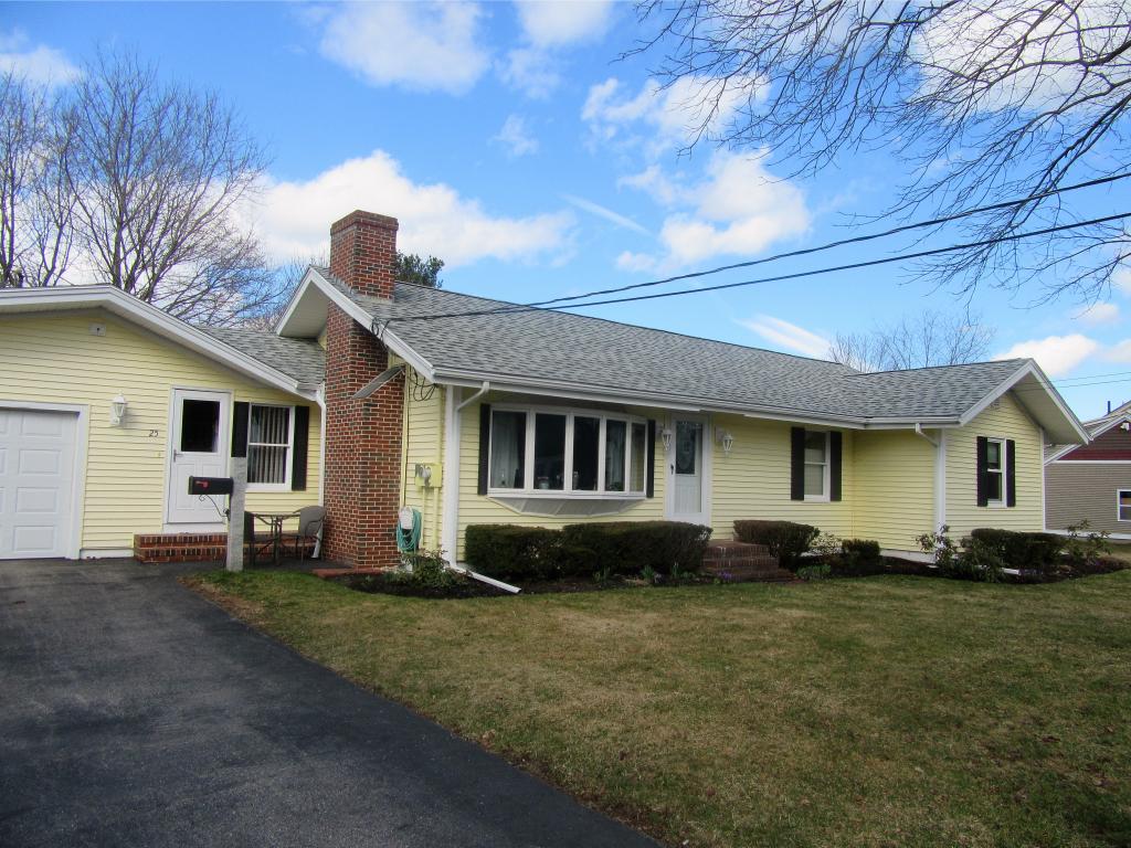 25 Madison Avenue Rochester, NH 03867 - Photo 1 of 24