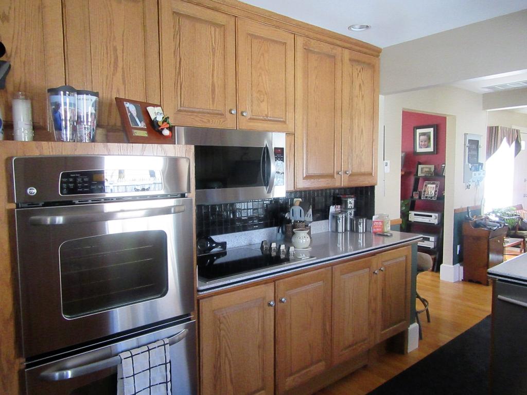 25 Madison Avenue Rochester, NH 03867 - Photo 3 of 24