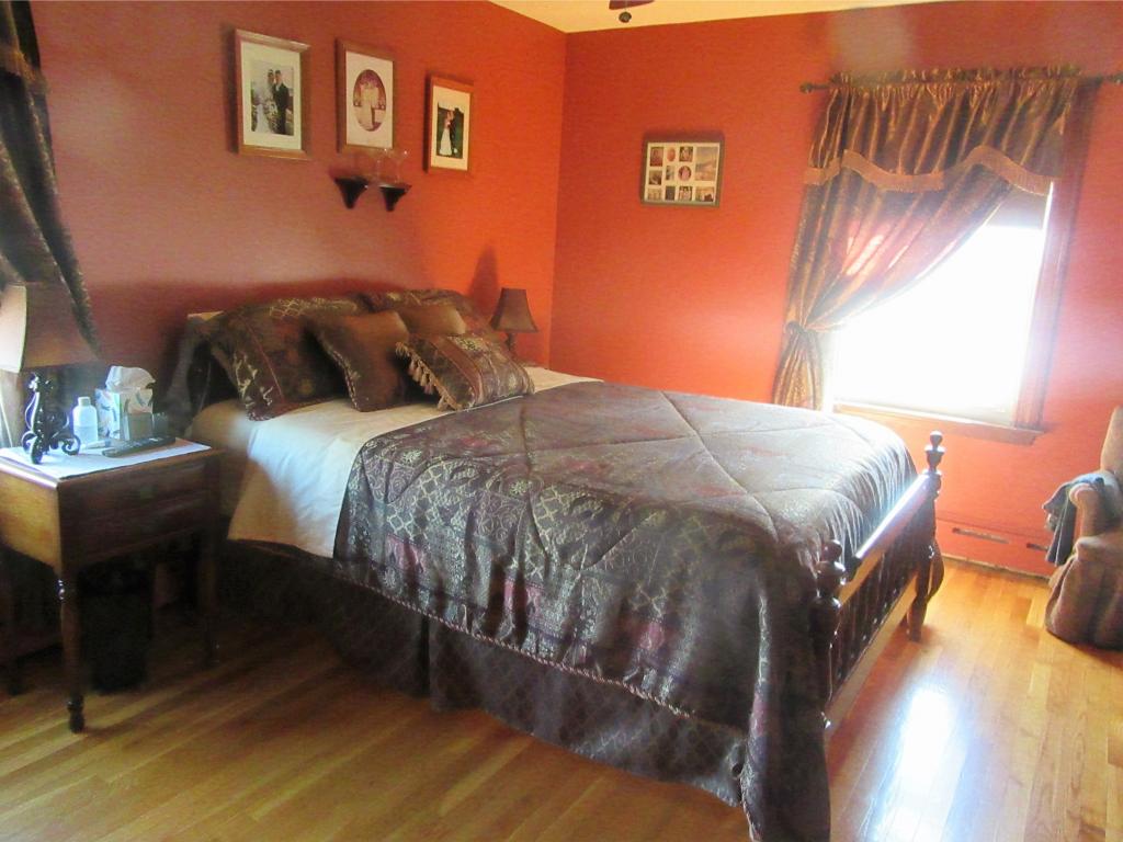 25 Madison Avenue Rochester, NH 03867 - Photo 10 of 24