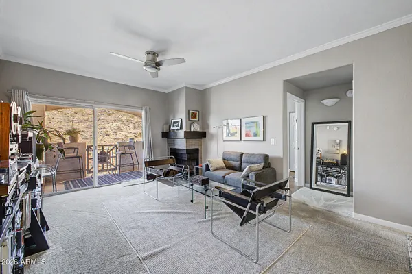$349,900 | 3236 East Chandler Boulevard, Unit 2055, Phoenix, AZ 85048