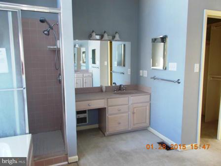 83 Kitchen Orchard Road Hedgesville, WV 25427 - Photo 10 of 22 Bath (Master)