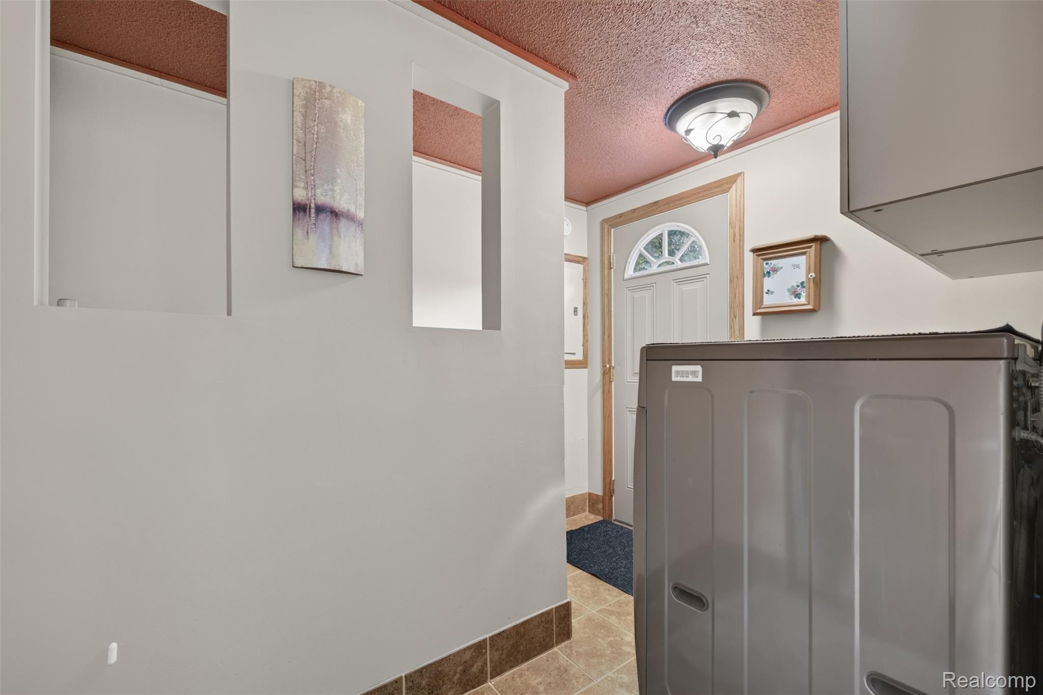 5977 Anglers Road Ortonville, MI 48462 - Photo 13 of 63 14) Laundry Room.jpg