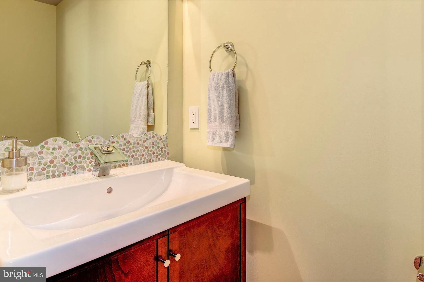 10107 Gary Road Potomac, MD 20854 - Photo 55 of 62 Lower Level Half Bathroom