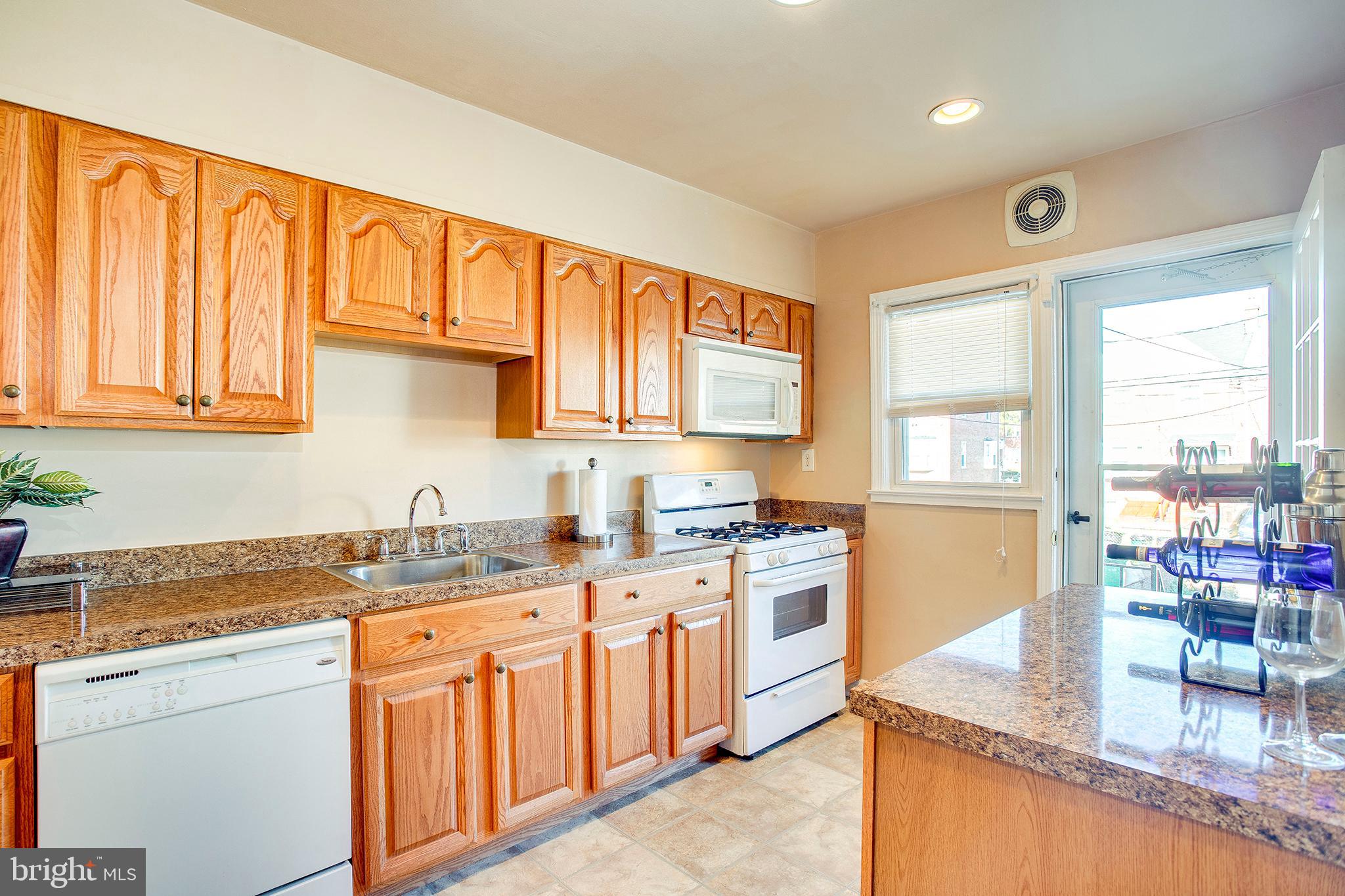 1348 Pentridge Road Baltimore, MD 21239 - Photo 15 of 31