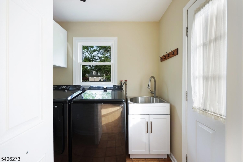 77 Ridgeview Drive Belle Mead, NJ 08502 - Photo 23 of 50