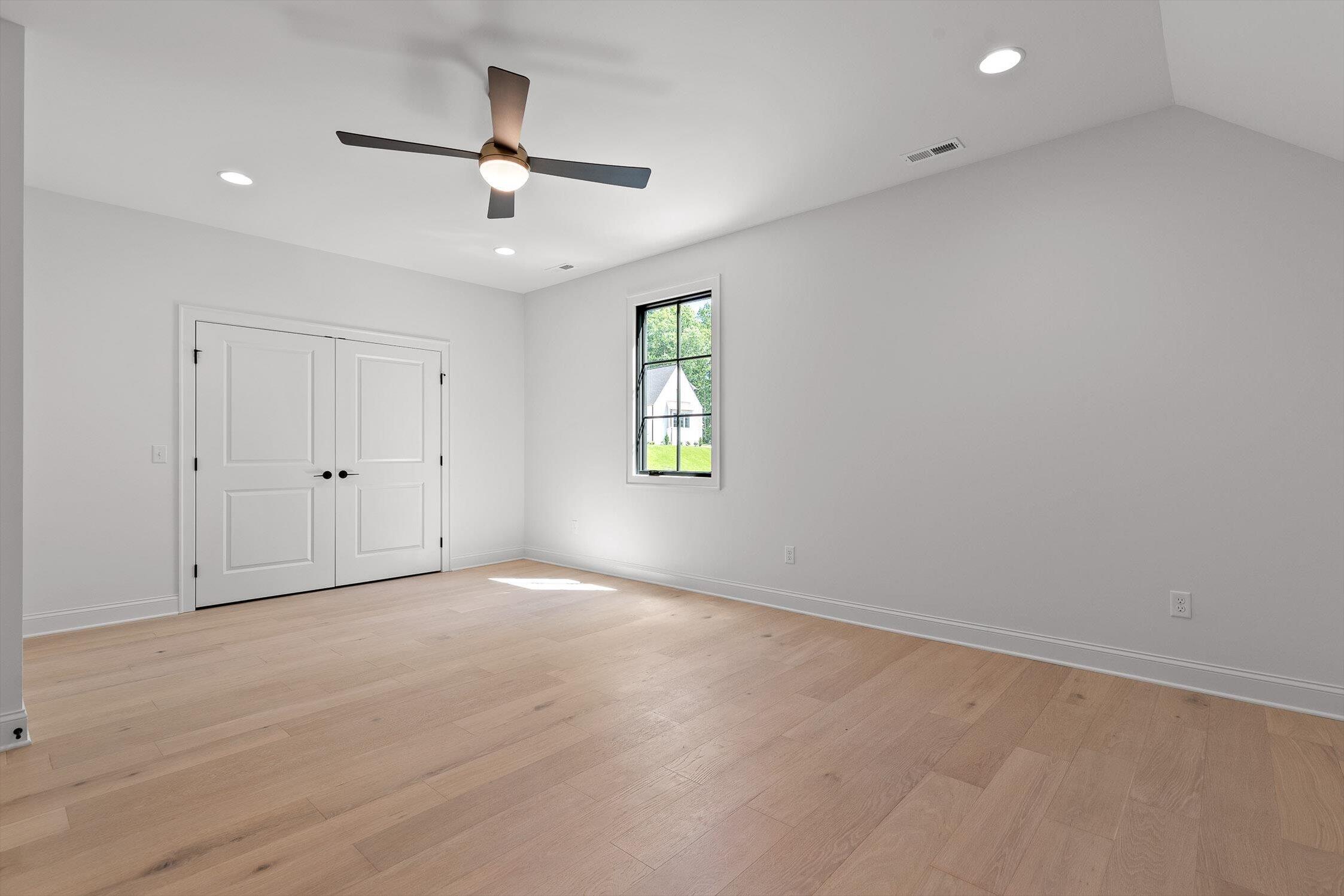 4597 Amethyst Road Chattanooga, TN 37419 - Photo 38 of 47 Bonus/Bed5 - 2nd floor