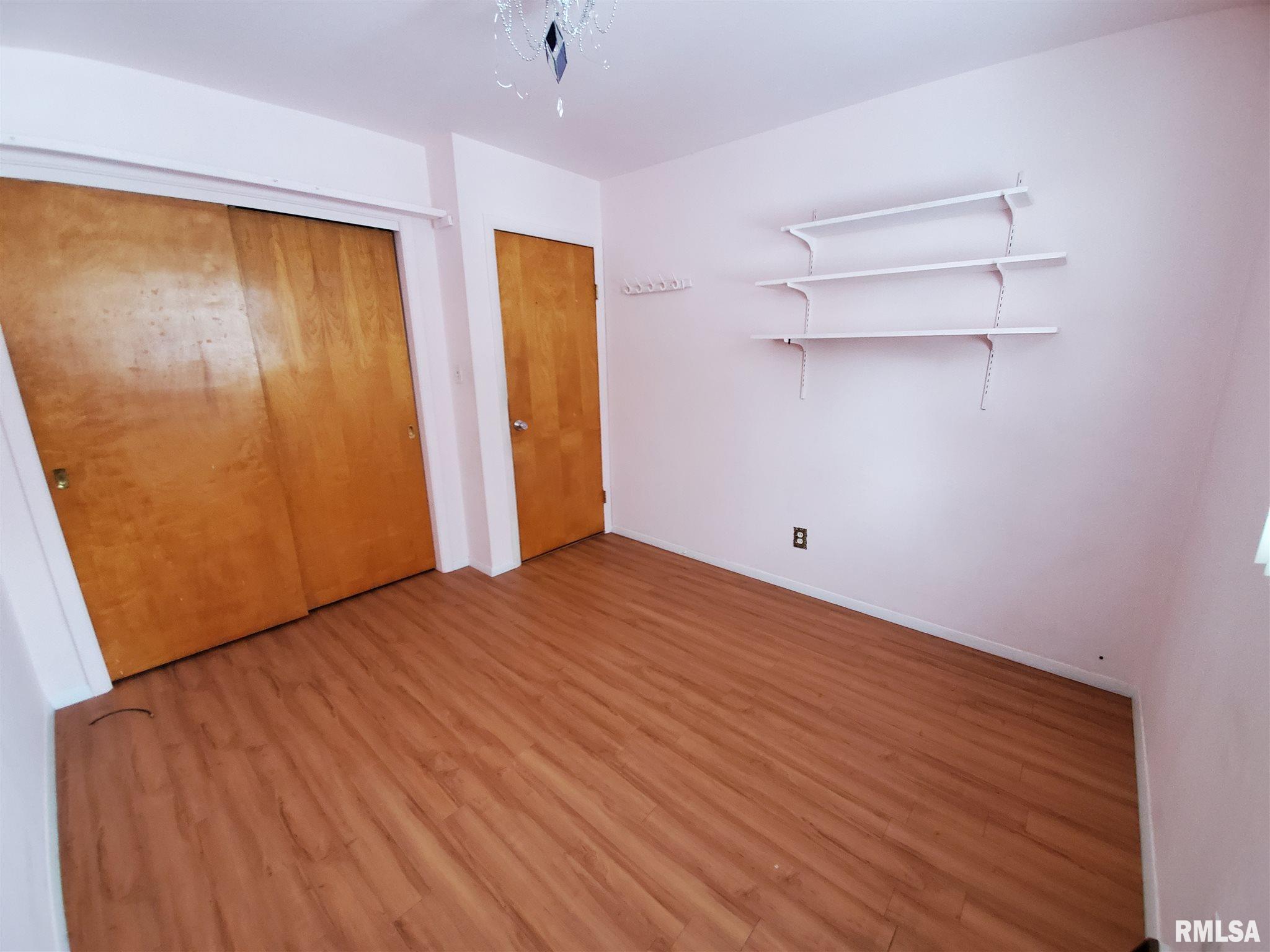 815 East Thoma Street Springfield, IL 62702 - Photo 11 of 29 Gallery Image 11