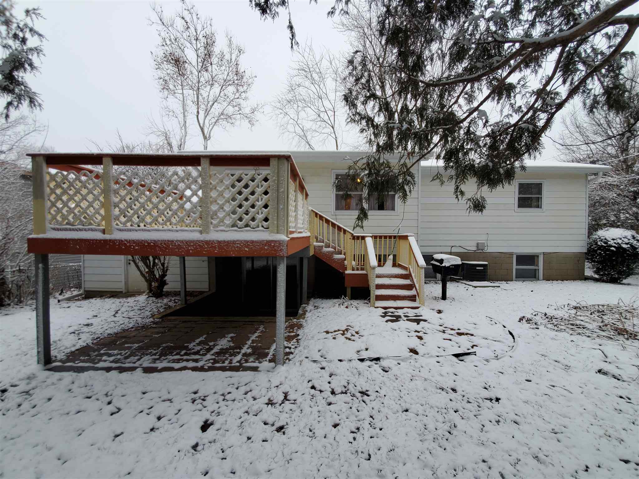 815 East Thoma Street Springfield, IL 62702 - Photo 4 of 29 Gallery Image 4