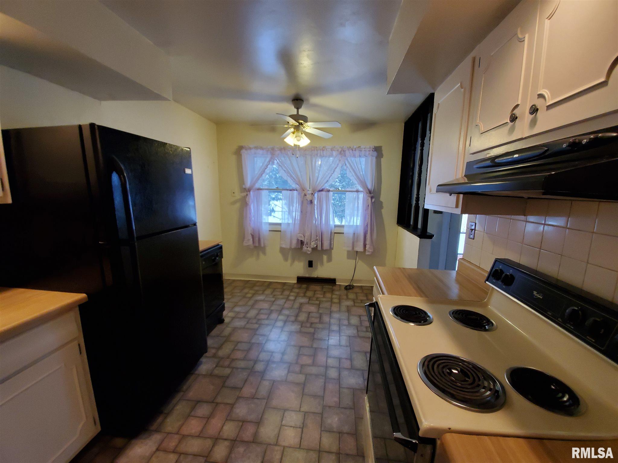 815 East Thoma Street Springfield, IL 62702 - Photo 9 of 29 Gallery Image 9