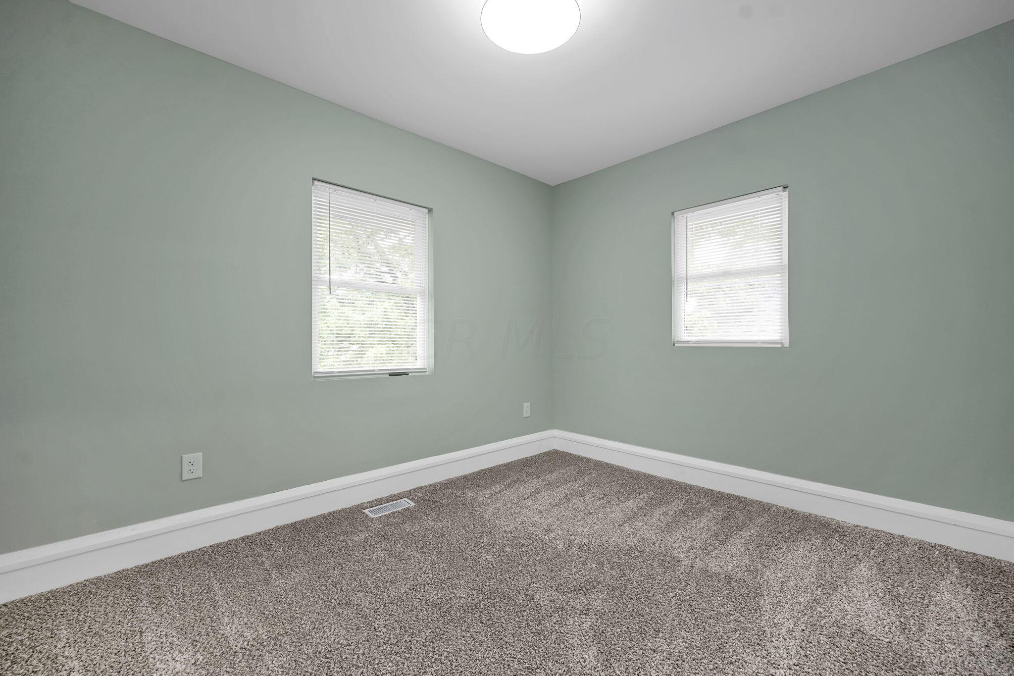 886 Lockbourne Road Columbus, OH 43206 - Photo 31 of 39 32-web-or-mls-886-lockbourne-rd