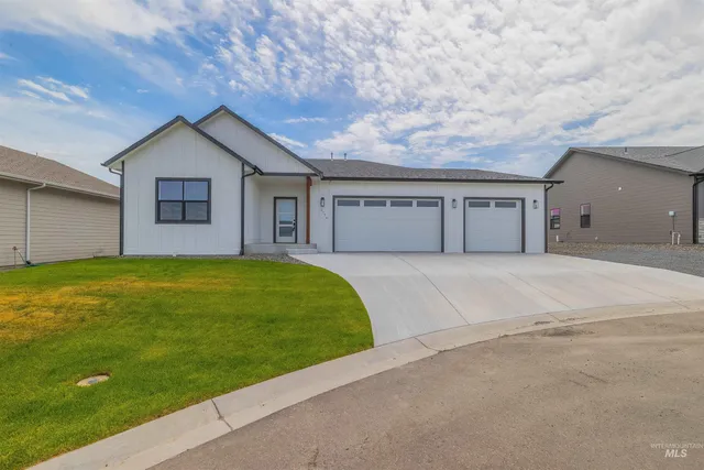 $590,000 | 1724 Pathway Court, Lewiston, ID 83501