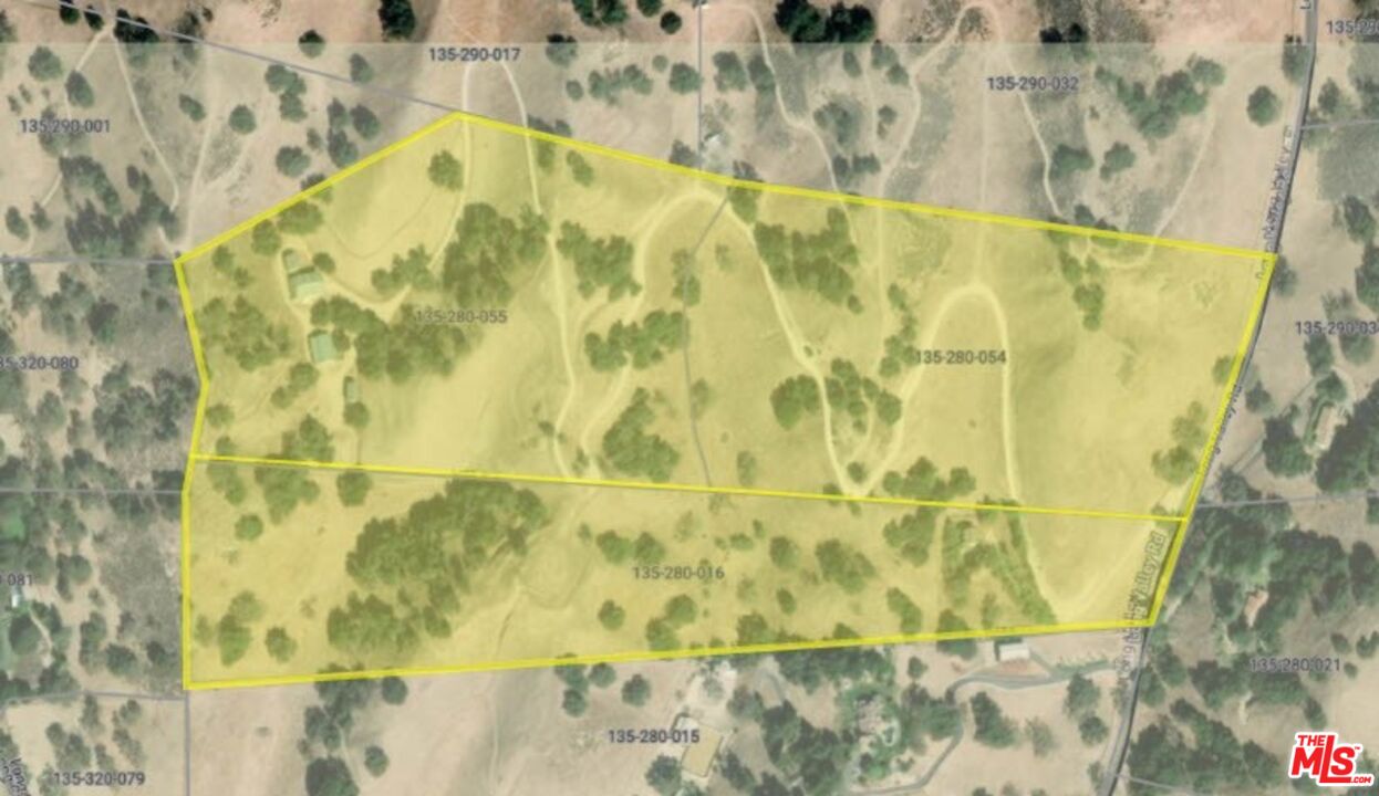 3349 Long Valley Road Santa Ynez, CA 93460 - Photo 21 of 22 a bathroom with a shower curtain