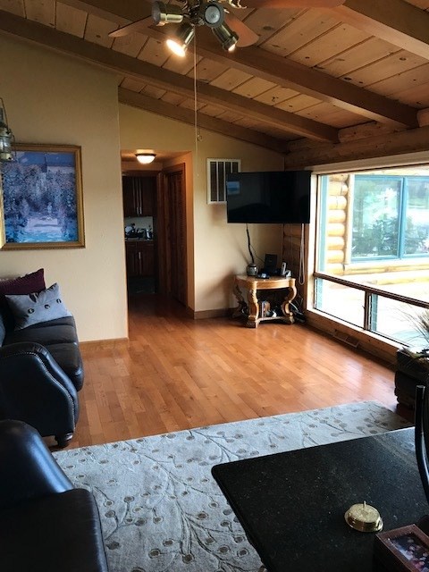 5390 Gronda Road Harrison, MI 48625 - Photo 16 of 28 1868795-15.JPG