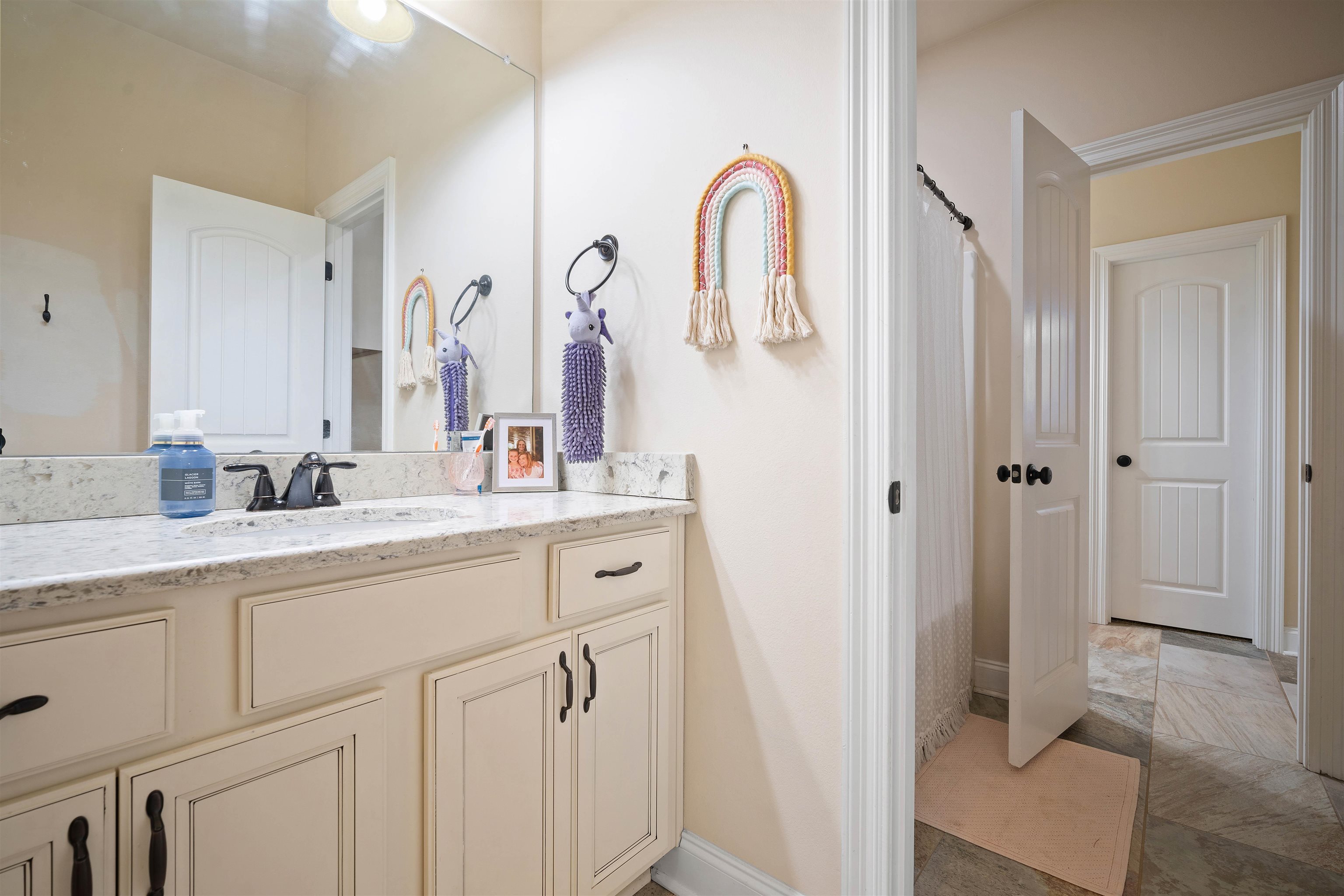 24582 Caleb Court Daphne, AL 36526 - Photo 28 of 39 Bathroom