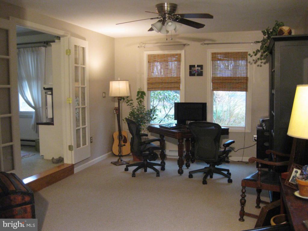 5717 Bossler Road Elizabethtown, PA 17022 - Photo 7 of 24 Gallery Image 7
