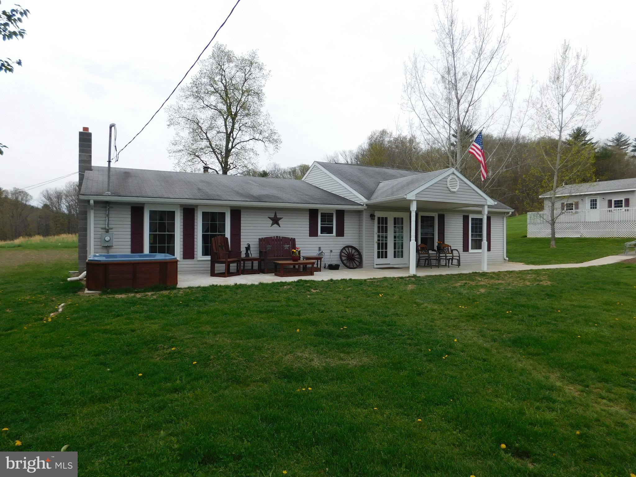 14114 Howdyshell Road Flintstone, MD 21530 - Photo 5 of 20 Exterior (Front)
