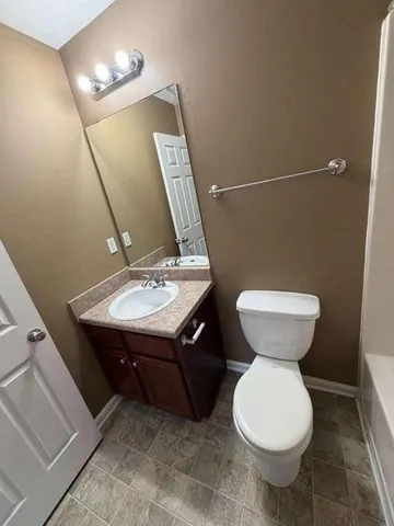 a bathroom with a bathtub