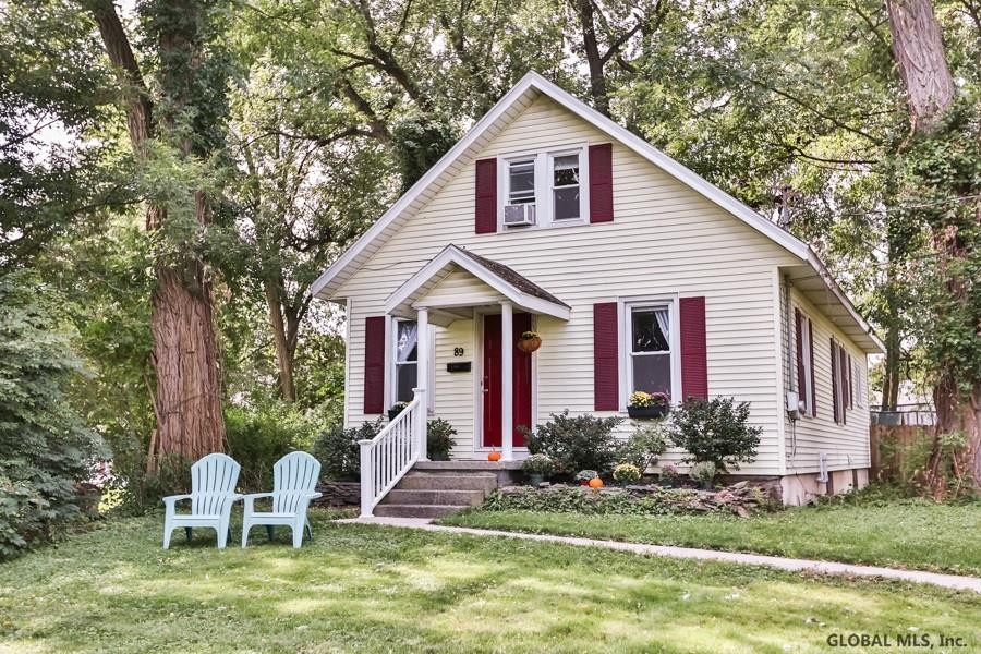 89 Hillcrest Road Colonie, NY 12110 - Photo 1 of 27 Photo 1