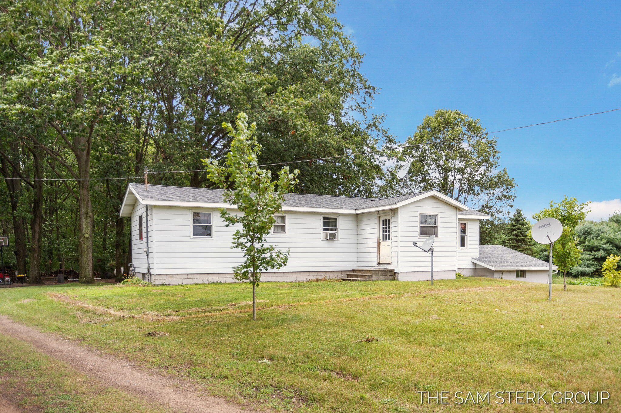 253 North Bossett Road Ravenna, MI 49451 - Photo 16 of 32 253 N Bossett Rd