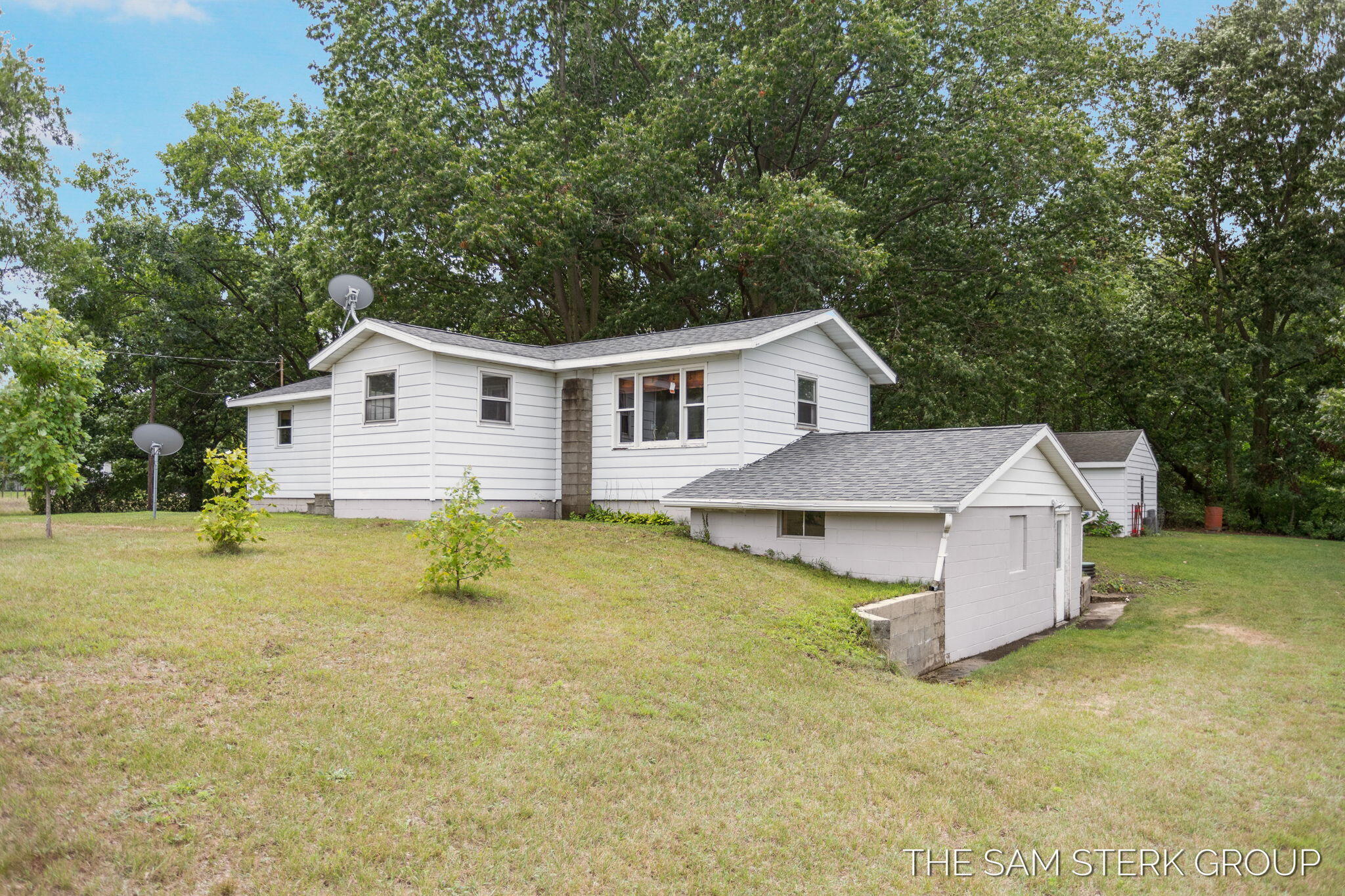 253 North Bossett Road Ravenna, MI 49451 - Photo 17 of 32 253 N Bossett Rd