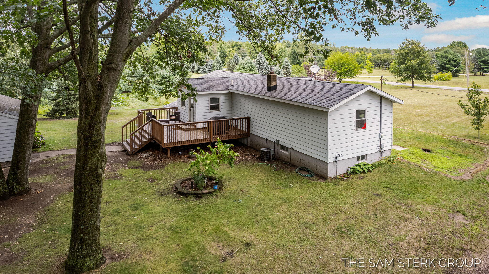 253 North Bossett Road Ravenna, MI 49451 - Photo 26 of 32 253 N Bossett Rd