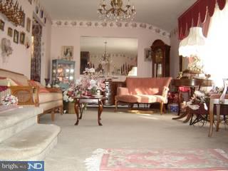 910 Orlando Road Cherry Hill, NJ 08034 - Photo 2 of 6