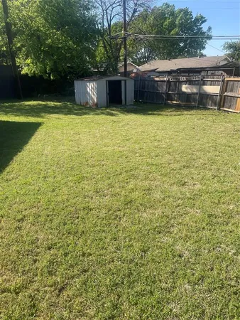 $2,000 | 904 Spring Valley Plaza, Unit A, Richardson, TX 75080