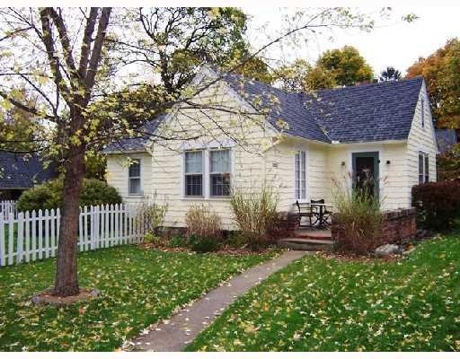 2921 Dexter Road Ann Arbor, MI 48103 - Photo 10 of 32 Photo 12
