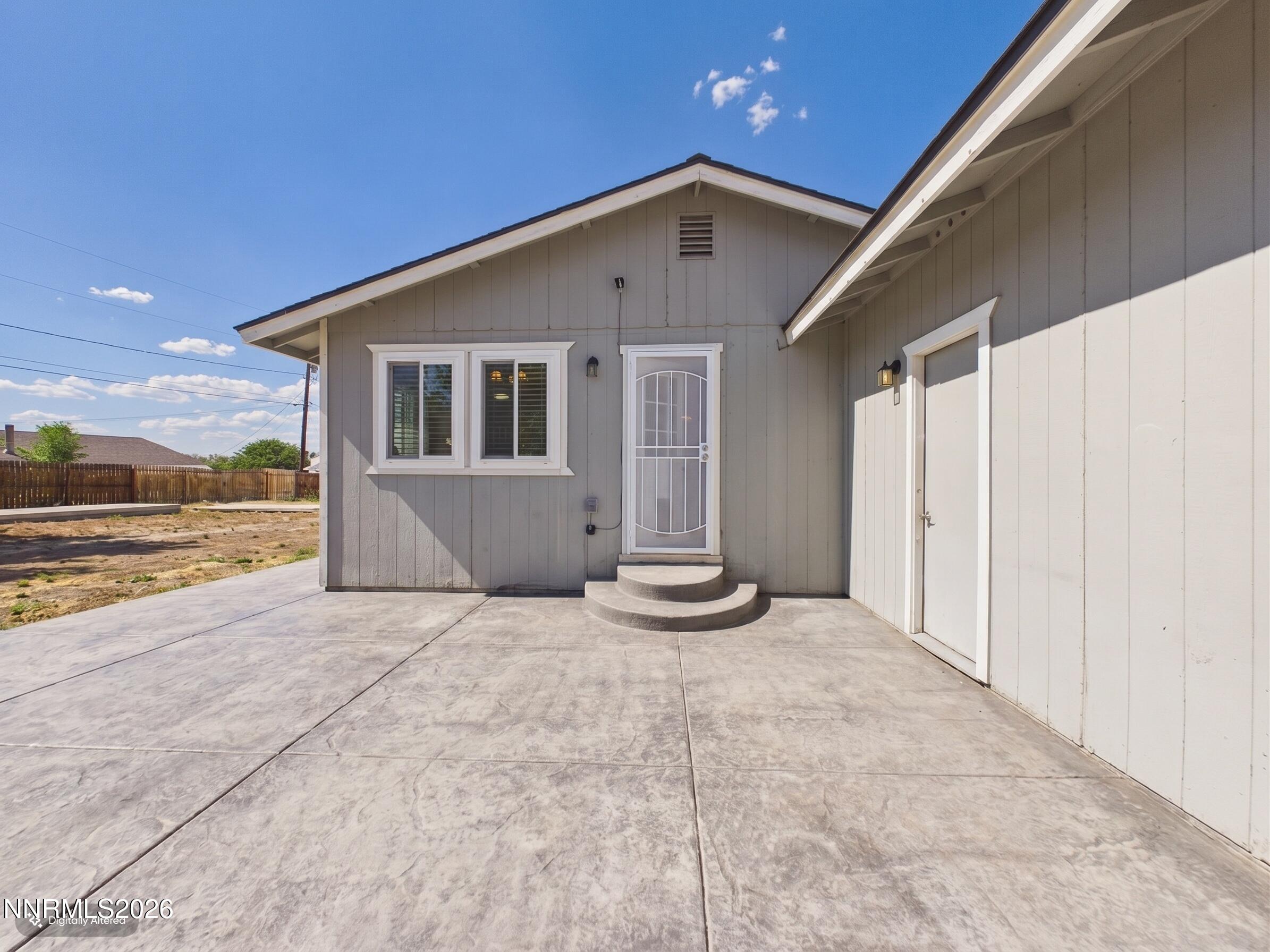 2425 Seneca Drive Reno, NV 89506 - Photo 26 of 31 back patio