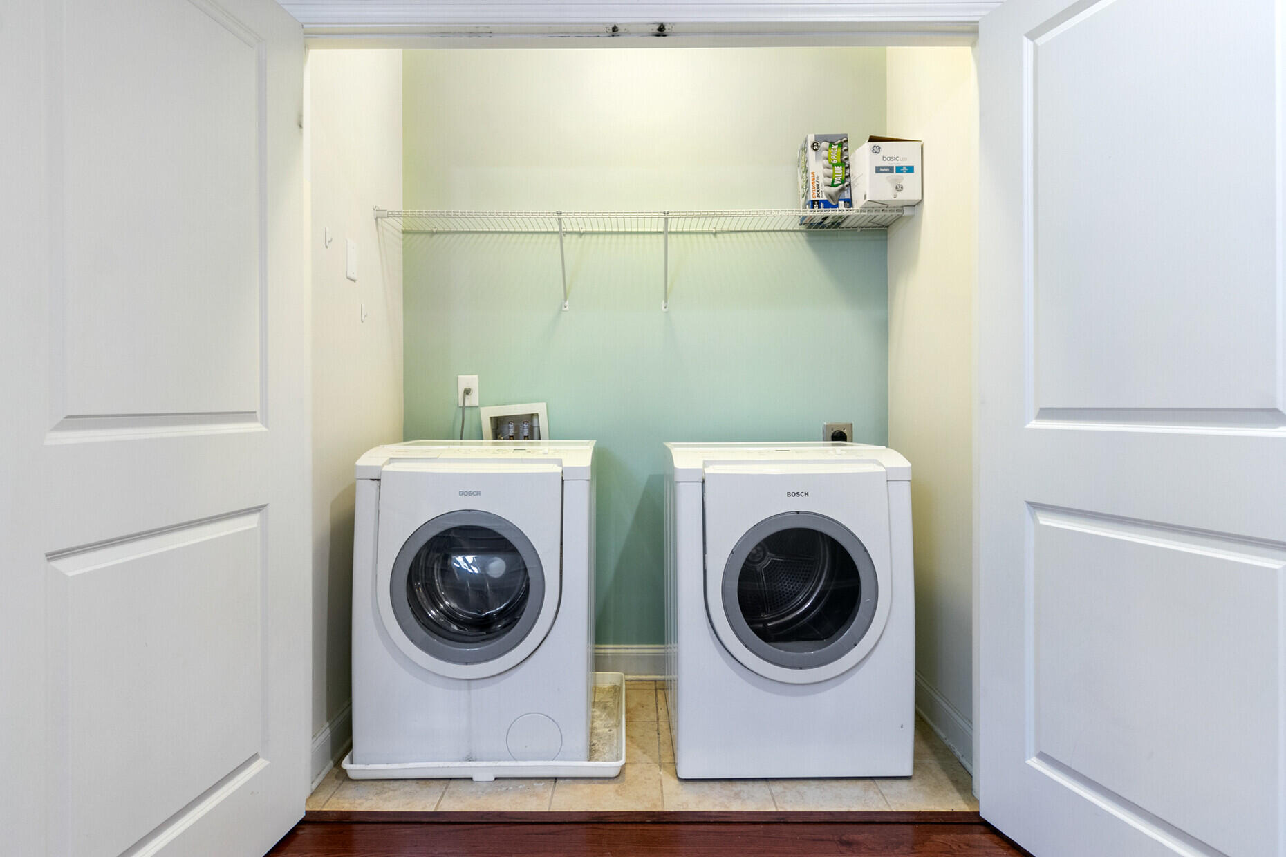 1265 Dingle Road Mount Pleasant, SC 29466 - Photo 23 of 50 Bosch Washer and Dryer